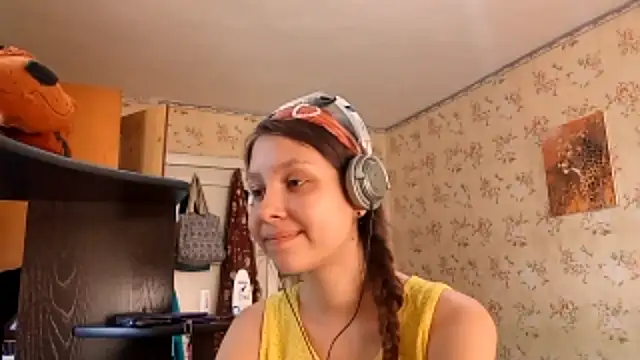 QutieDaSweet online show from September 27, 2025, 7:13 am