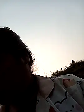 Luyen004 online show from March 27, 2026, 1:00 am