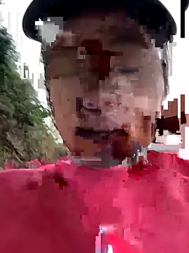 Luyen004 online show from March 27, 2026, 11:48 pm