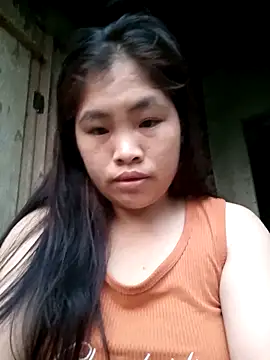 Luyen004 online show from April 6, 2026, 10:54 pm