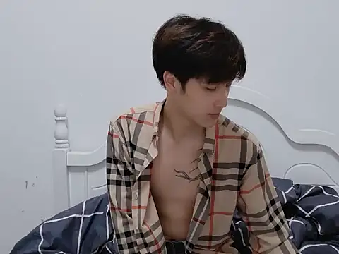 xiaoyi2563 online show from September 20, 2025, 11:22 am