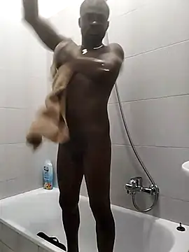 Snapshot of Kwasi-a chatting on October 20, 2025, 4:40 pm Kwasi-a online show from October 20, 2025, 4:40 pm