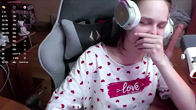 SharybbFace online show from April 6, 2026, 3:13 pm