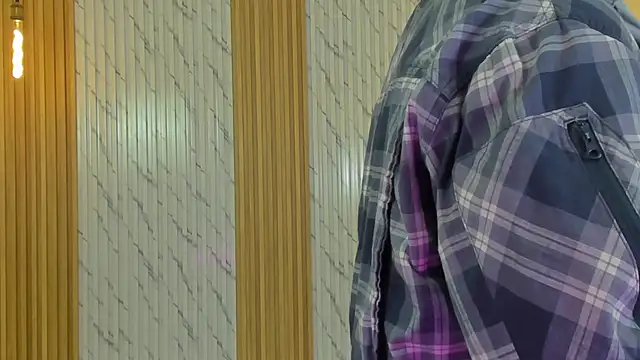 james jonnes online show from October 30, 2025, 7:36 pm