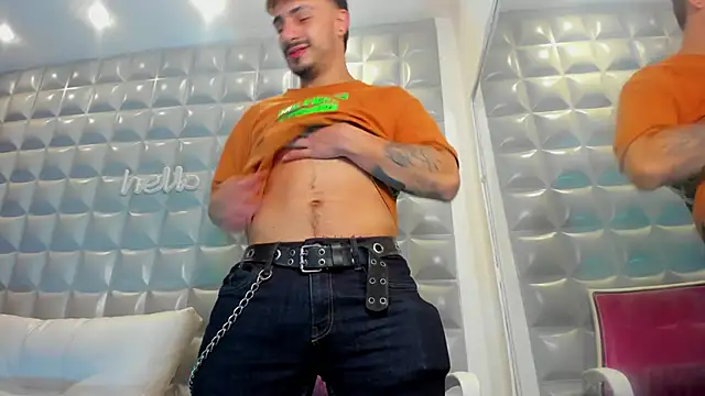 Snapshot of Jack_Daniel__ chatting on October 2, 2025, 5:53 pm Jack Daniel online show from October 2, 2025, 5:53 pm