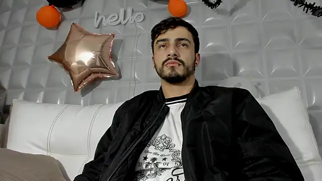 Snapshot of Jack_Daniel__ chatting on November 3, 2025, 1:01 pm Jack Daniel online show from November 3, 2025, 1:01 pm