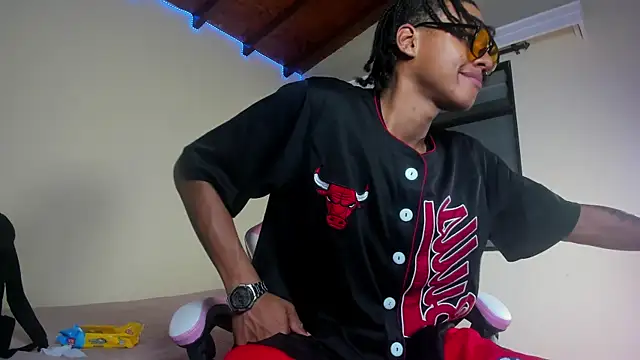 jordan mm420 online show from October 13, 2025, 8:25 am