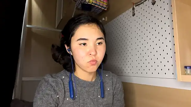 JennyCarpenter online show from March 30, 2026, 9:54 am