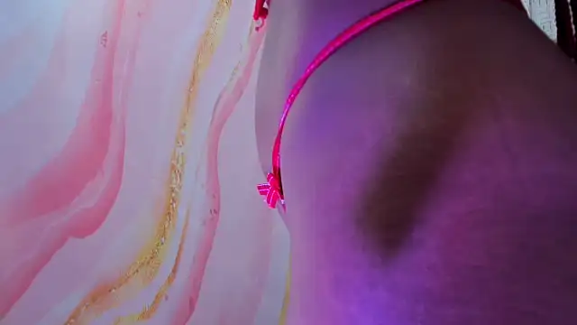 alix noa online show from November 1, 2025, 8:33 pm