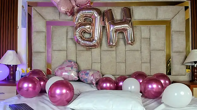 Snapshot of AggathaSanders_ chatting on October 26, 2025, 12:55 pm AggathaSanders online show from October 26, 2025, 12:55 pm