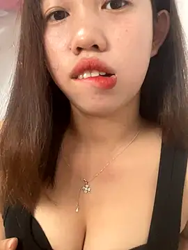 Rose-babyx online show from October 7, 2025, 8:44 am