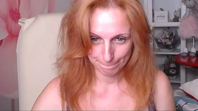 Snapshot of Venus_love1 chatting on July 22, 2026, 5:27 pm Venus love1 online show from July 22, 2026, 5:27 pm