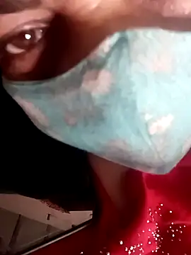 Snapshot of Love-890 chatting on October 5, 2025, 5:28 am Love-890 online show from October 5, 2025, 5:28 am