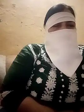 Snapshot of Love-890 chatting on November 3, 2025, 1:19 am Love-890 online show from November 3, 2025, 1:19 am