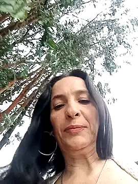 Kimberly Smitth online show from October 16, 2025, 11:33 am