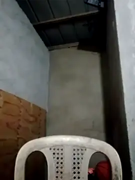 Snapshot of sweet_bella16 chatting on October 18, 2025, 2:18 pm sweet bella16 online show from October 18, 2025, 2:18 pm