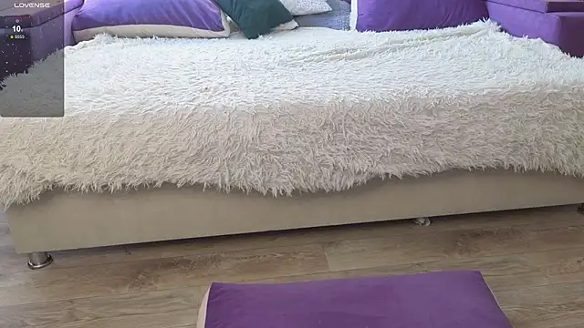 Gentle Ariel online show from March 26, 2026, 2:06 am