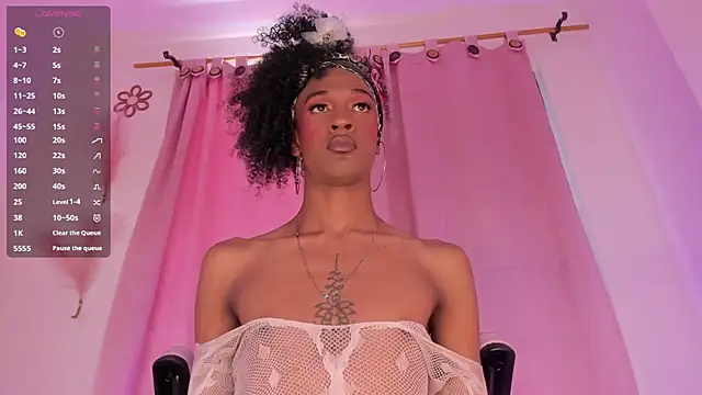 Mia royal online show from July 7, 2026, 3:38 pm