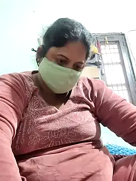 Mmm143 online show from January 12, 2026, 6:07 am