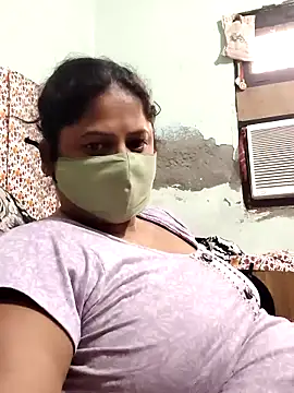 Mmm143 online show from January 18, 2026, 4:16 am