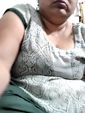 Snapshot of Mmm143 chatting on March 14, 2026, 2:00 pm Mmm143 online show from March 14, 2026, 2:00 pm