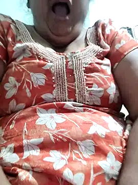 Snapshot of Mmm143 chatting on March 20, 2026, 1:54 am Mmm143 online show from March 20, 2026, 1:54 am