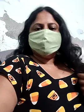 Snapshot of Mmm143 chatting on March 24, 2026, 11:15 am Mmm143 online show from March 24, 2026, 11:15 am