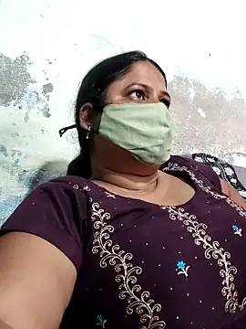 Snapshot of Mmm143 chatting on March 28, 2026, 6:02 am Mmm143 online show from March 28, 2026, 6:02 am