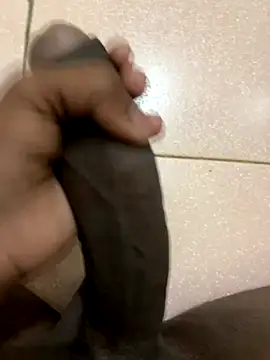 Snapshot of Prtkkk chatting on October 8, 2025, 5:43 pm Prtkkk online show from October 8, 2025, 5:43 pm