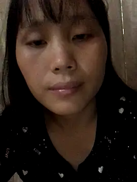 huong-18 online show from October 10, 2025, 3:49 am