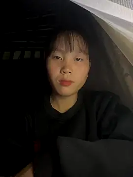 huong-18 online show from December 4, 2025, 10:07 pm