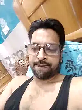 Snapshot of mohsin99272 chatting on September 17, 2025, 9:33 am mohsin99272 online show from September 17, 2025, 9:33 am