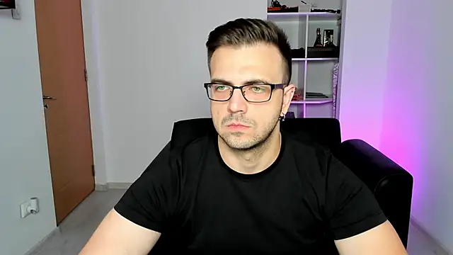 Snapshot of Jace_Thorne chatting on October 1, 2025, 5:52 pm Jace Thorne online show from October 1, 2025, 5:52 pm