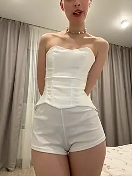 FriendlyFire 18 online show from November 2, 2025, 8:22 pm