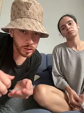 Snapshot of MrEros1108 chatting on September 28, 2025, 12:32 pm MrEros1108 online show from September 28, 2025, 12:32 pm