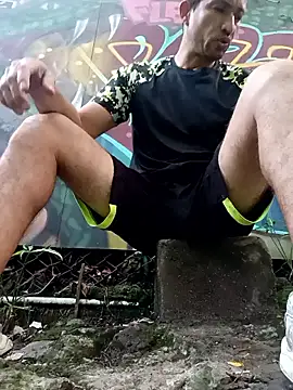 zamir adam online show from October 19, 2025, 11:11 am