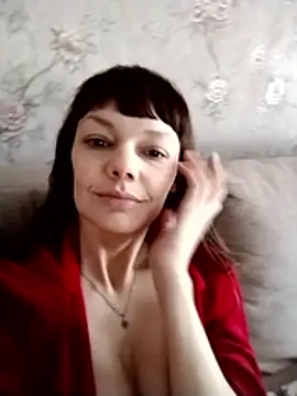 AliceSwan1122 online show from May 29, 2026, 4:38 pm