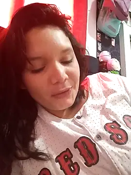 Snapshot of EMILEYA_31 chatting on September 22, 2025, 7:49 pm EMILEYA 31 online show from September 22, 2025, 7:49 pm