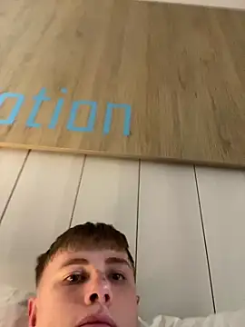 Sammyboy2211 online show from October 3, 2025, 3:31 pm