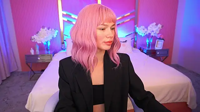 Snapshot of ShyySiren chatting on September 19, 2025, 6:26 am ShyySiren online show from September 19, 2025, 6:26 am