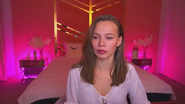 Snapshot of ShyySiren chatting on October 26, 2025, 8:31 am ShyySiren online show from October 26, 2025, 8:31 am