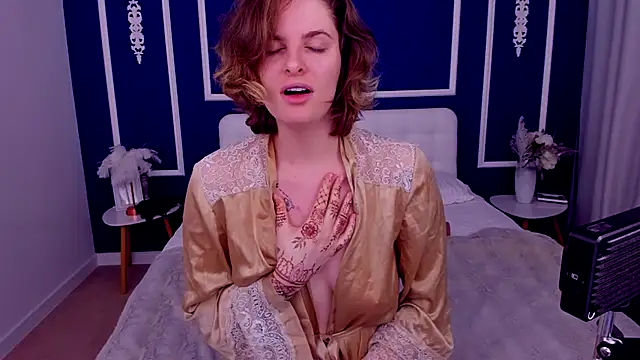 Snapshot of SabrinaRayX chatting on November 12, 2025, 7:31 am SabrinaRayX online show from November 12, 2025, 7:31 am