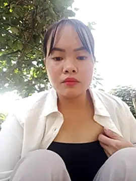 emilyzz online show from November 15, 2025, 2:20 am