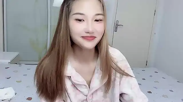 Snapshot of W-Sunflower chatting on October 16, 2025, 6:14 am W-Sunflower online show from October 16, 2025, 6:14 am