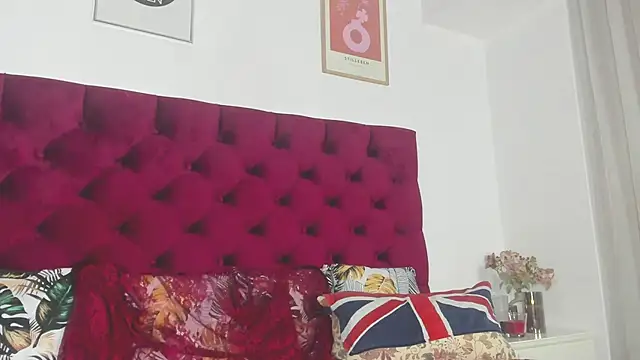 OdetteOcean online show from October 30, 2025, 6:41 pm