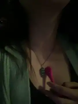 smile-520 online show from December 19, 2025, 1:18 pm