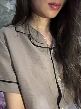 Bella sexy98 online show from June 1, 2026, 2:41 pm
