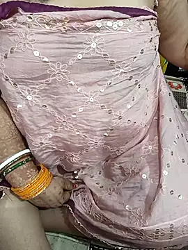 lickcandy online show from November 18, 2025, 6:56 pm