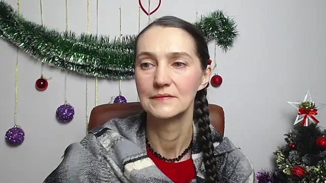 TayaFinch online show from December 19, 2025, 1:18 pm