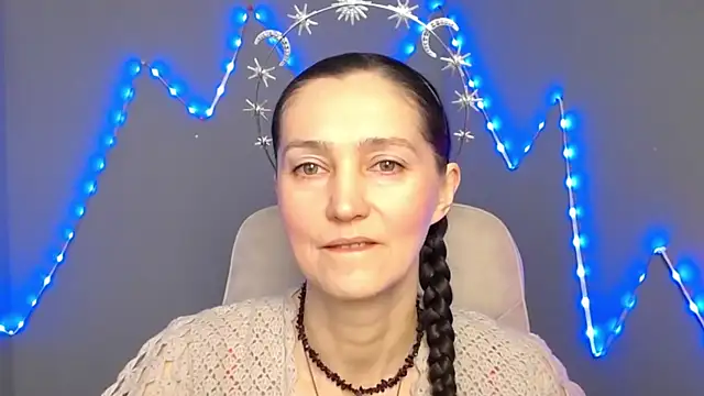 TayaFinch online show from April 17, 2026, 12:08 pm